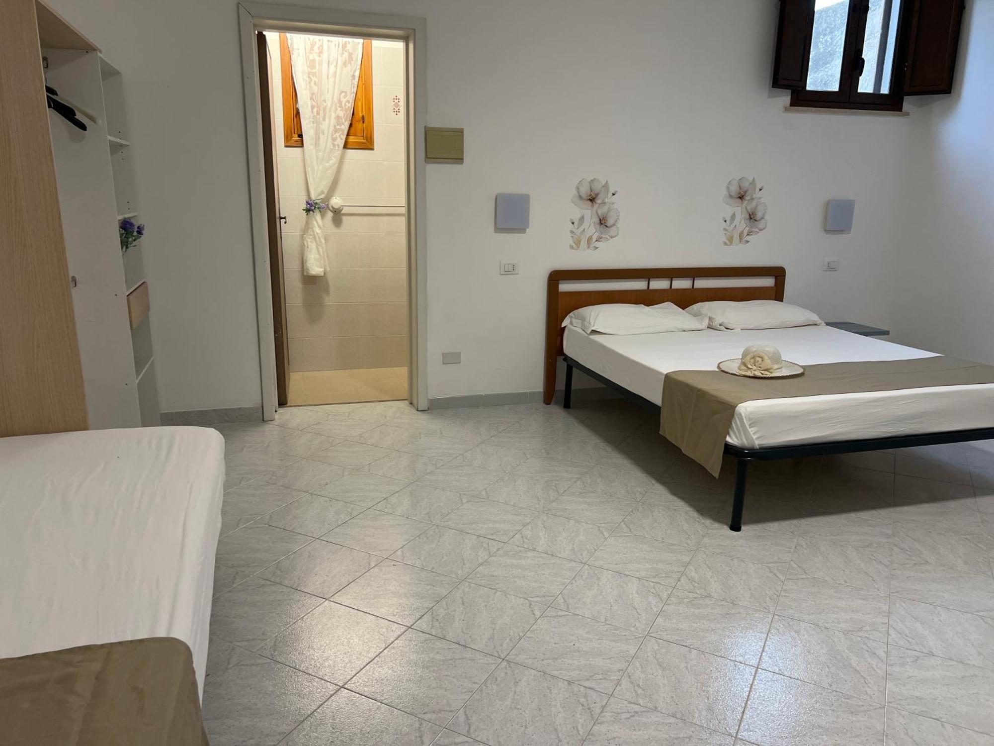 Villa Dolce Vita Rooms Castelluzzo Exterior photo